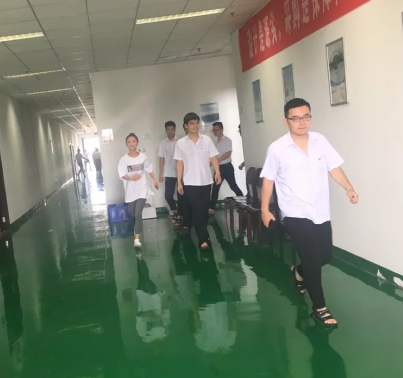 強(qiáng)化“演兵”行動，檢驗應(yīng)急響應(yīng)能力————記2018消防公司應(yīng)急逃生演練